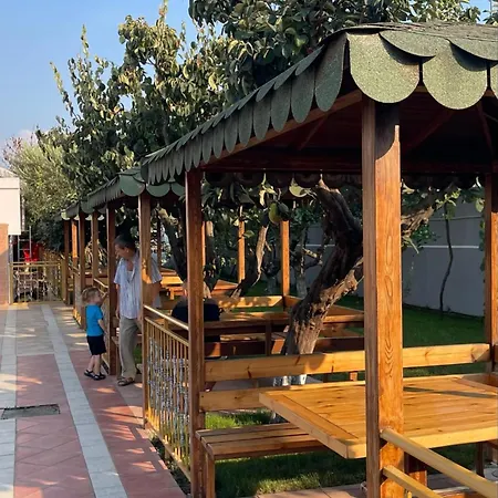 Restaurant Bujtina Portokallja Affittacamere Fier