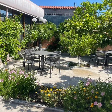 Maison d'hôtes Restaurant Bujtina Portokallja