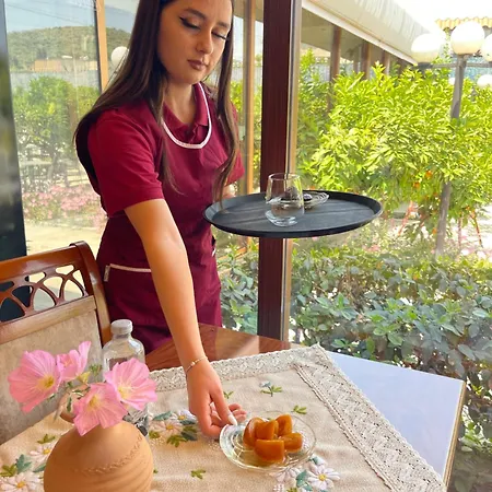 Restaurant Bujtina Portokallja בית הארחה